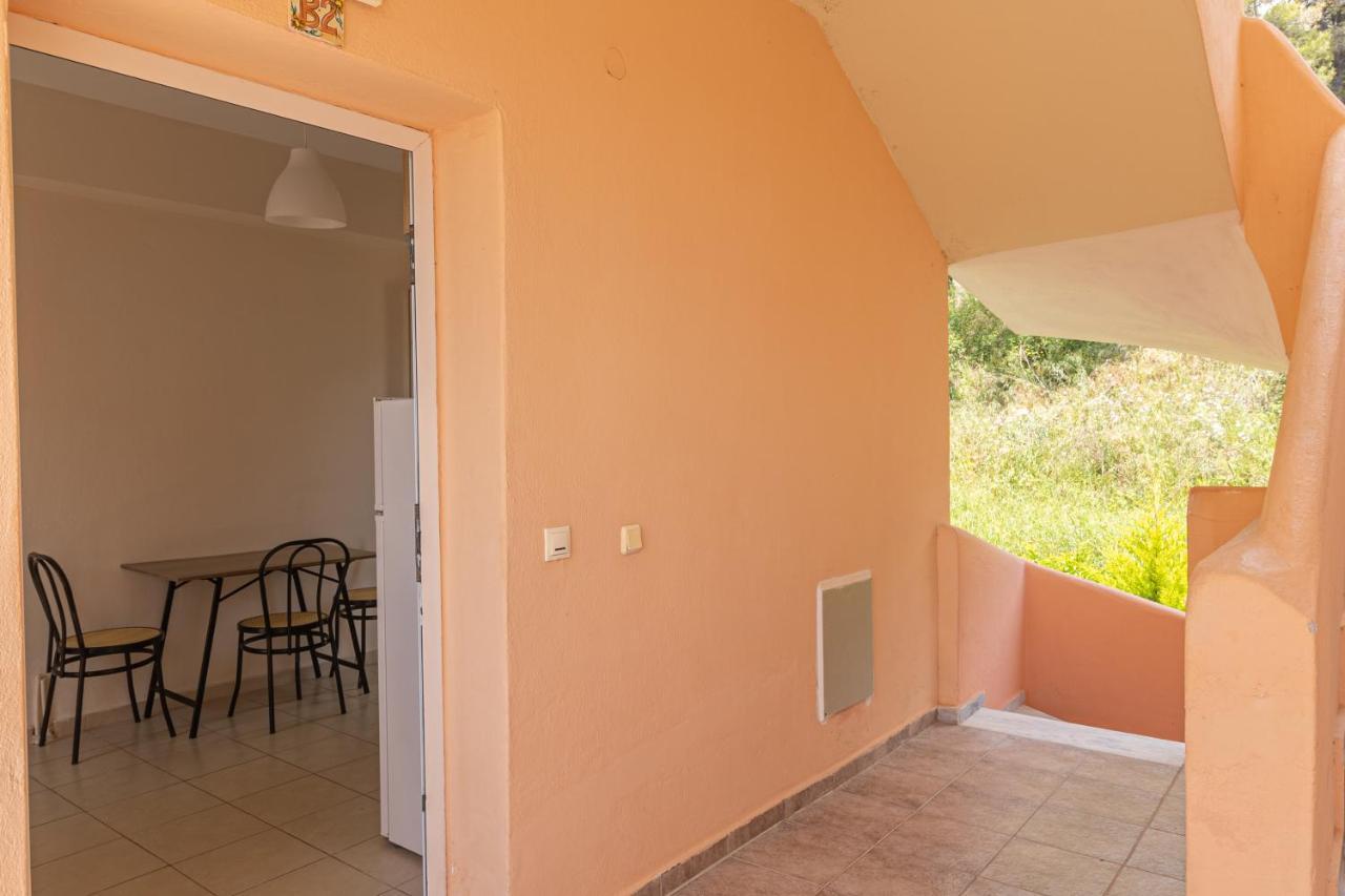 Sunday Mood Apartment Nea Skioni Exterior photo